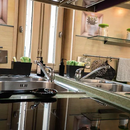 Apartment Candelor House - & Garden Trastevere